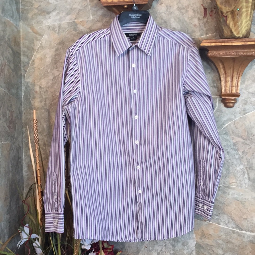 Claiborne button longsleeved collard shirt